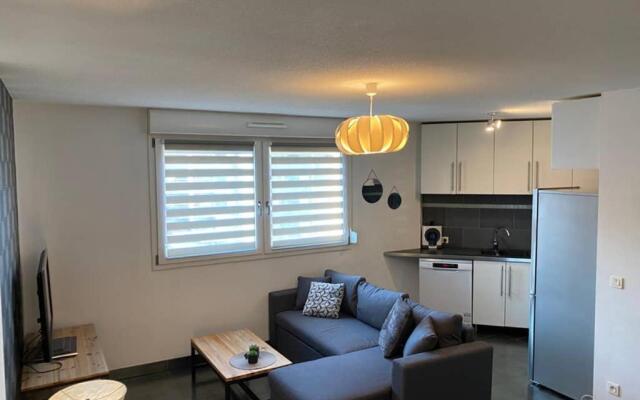 F2 au calme, proche gare, Center Parc, Sainte Croix