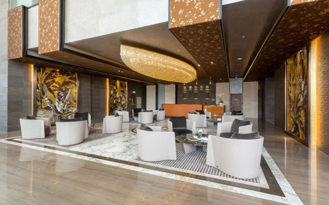 The Bentley Luxury Hotel and Suites