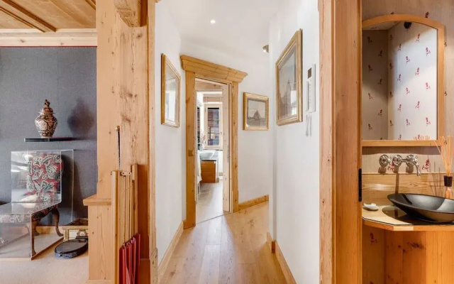 Beautiful Alpine Luxury Flat in Rougemont