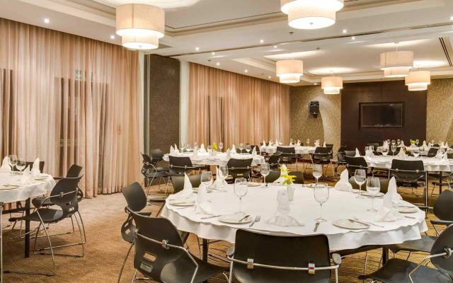 Protea Hotel by Marriott Takoradi Select