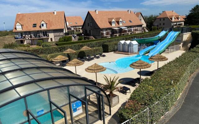 Logis Hotel Club De La Plage