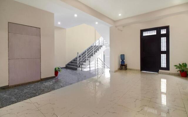 Itsy Hotels Om Pushp Residency