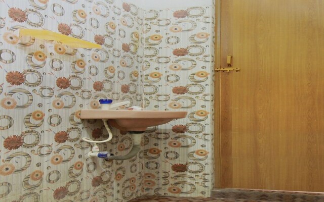 OYO 12136 Home Serene 1BHK Aurovile Beach