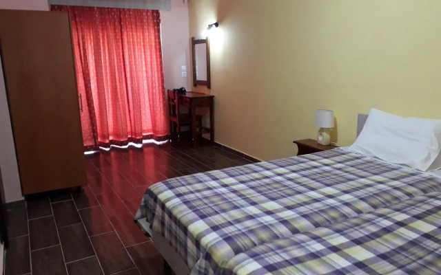Petasos Apartments
