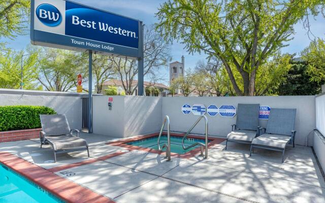 Best Western Town House Lodge