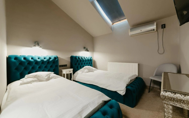 Fullton Central Inn