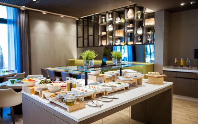 Centro Mada Amman By Rotana