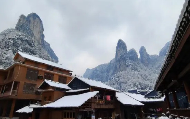 Dexuxishui Renjia Inn