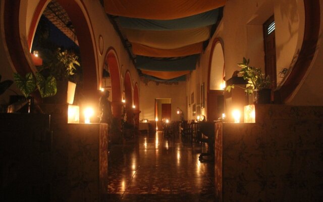 Hostal Las Flores Chalchuapa - Hostel
