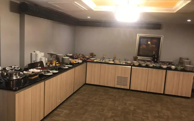 CK Farabi Hotel