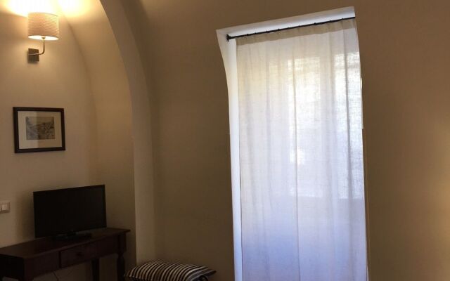 B&B Macrina