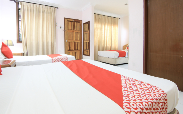 Ombak Inn Chalet