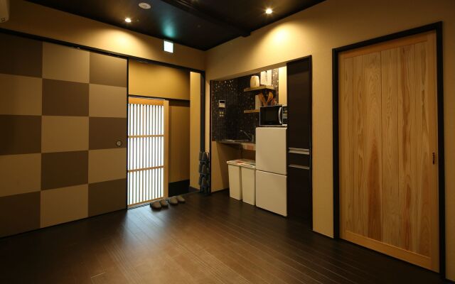 Tsumugi TojiNishimonmae