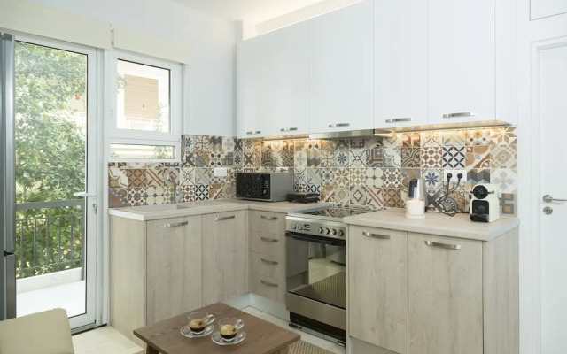 Stylish and Modern Apartment in the Heart of Athens
