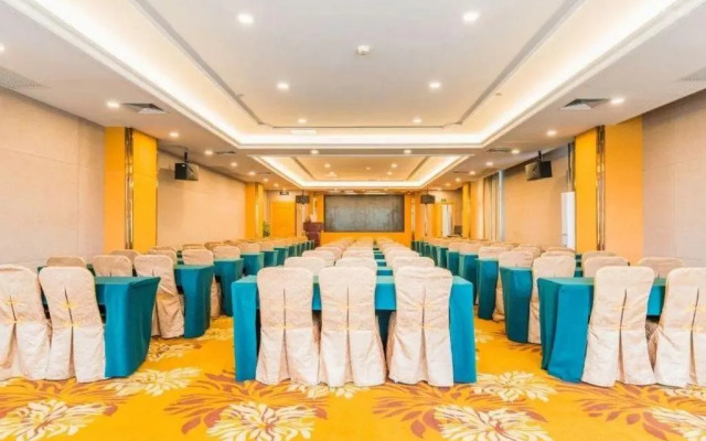 Venus International Hotel Foshan Jiaokou Metro Station