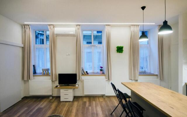 Pacman Apartment