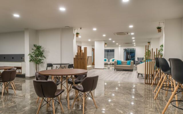 SKYLA Studios & Suites - Jubilee Hills