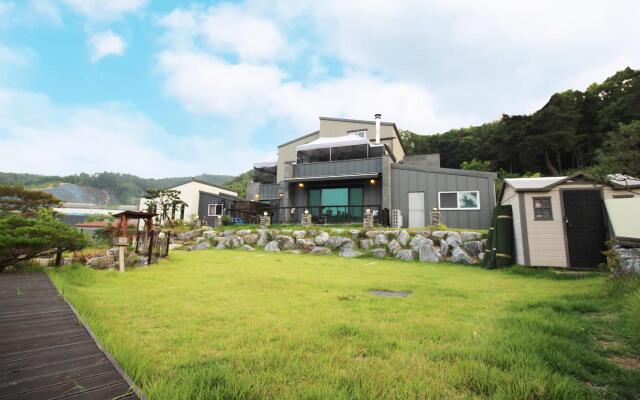 Namyangju Noblian House Pension