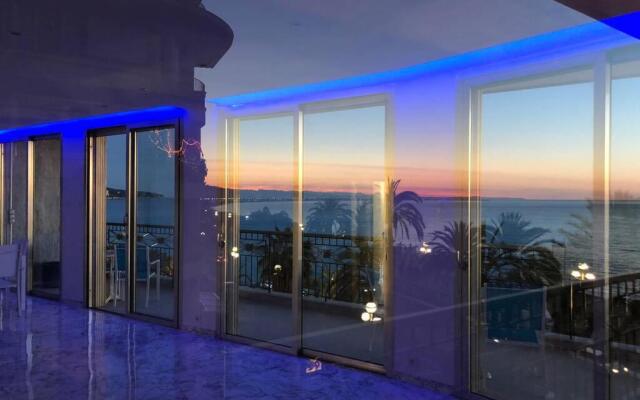 Promenade des anglais Amazing sea view 140M2 3BR