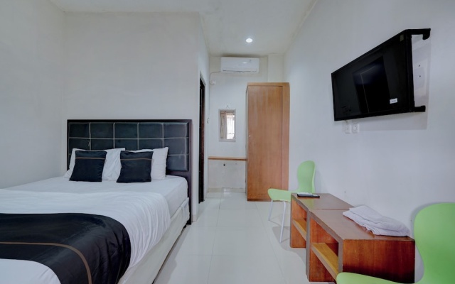 OYO 95119 Syariah Sm – Guest Rooms – Megamendung