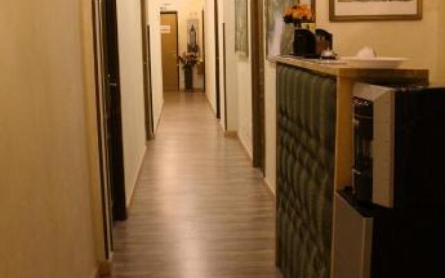 Tiburtina Hotel Holiday