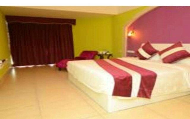 Longquan Hotel