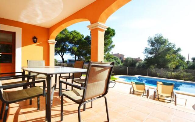 Villa Spring 1