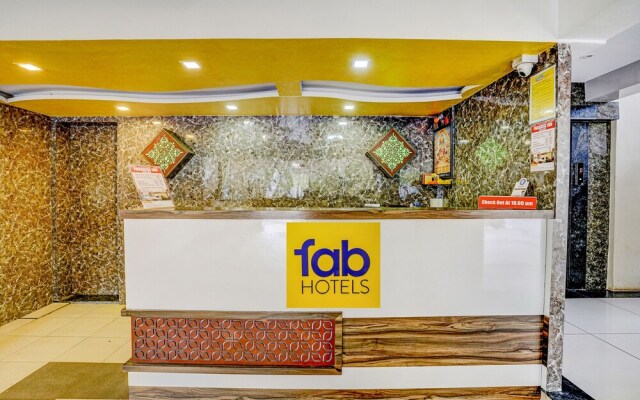 Fabhotel Paradise Inn