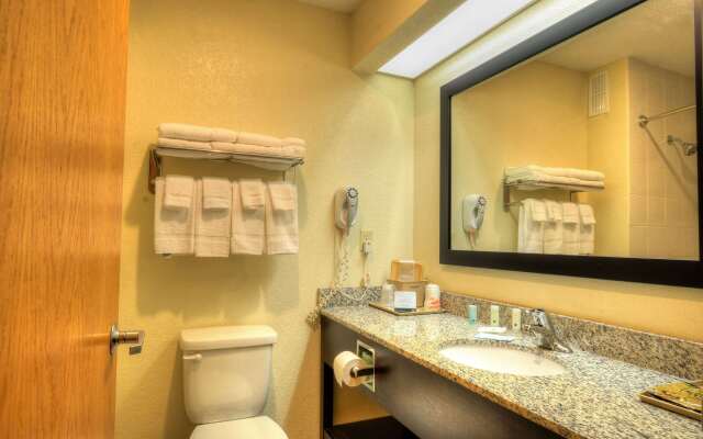 Quality Inn Cherokee Riverside