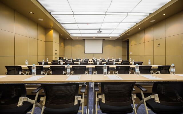 Atour Hotel Xiaoshan Peoples Square