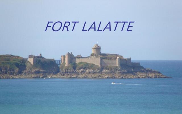 LE COCON de MATIGNON Gîte 4 étoiles 5 kms mer