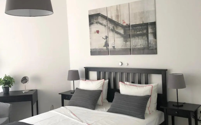 Room Marina