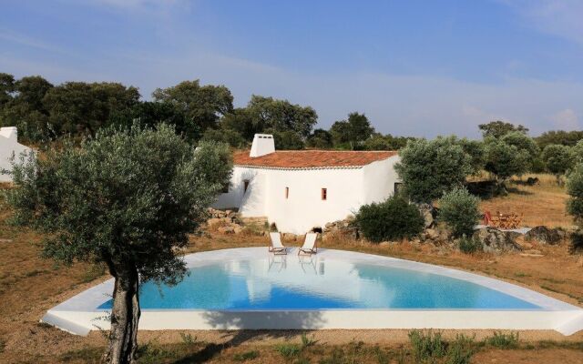 Casas Caiadas Boutique Home