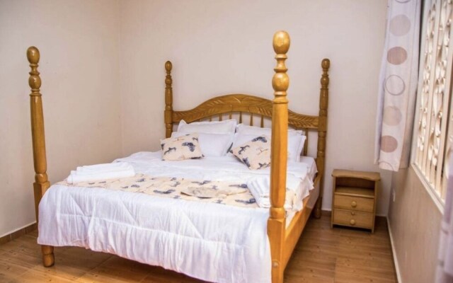 3 Bedroom House near Martyrs Shrine