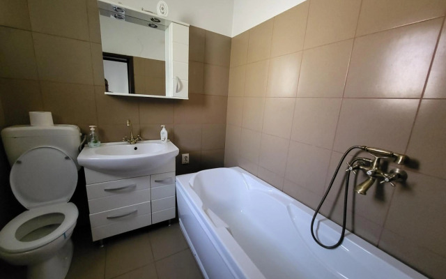 Apartment Mega Mall Monza National Arena