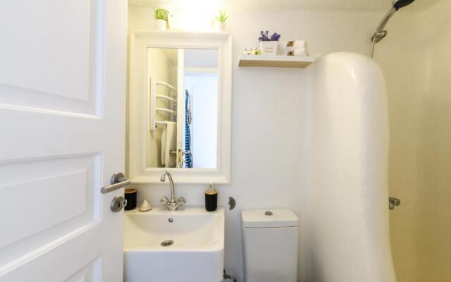 Seablue Town Maisonette