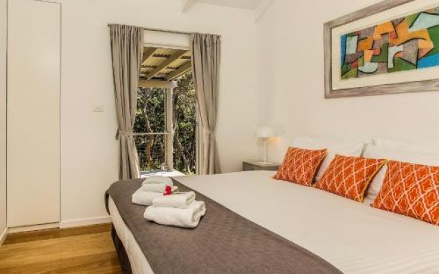 Kookaburra Beach Cottage On Tallow – Guest Rooms – Suffolk Park