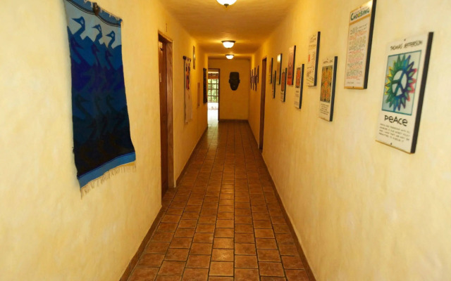 El Sano Banano Beachside Hotel
