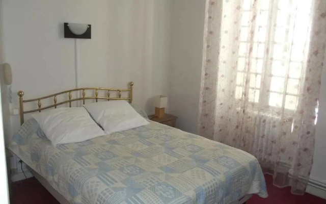 Hotel Le Moulin De Cierzac