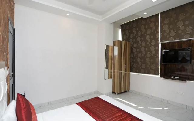 Hotel Diplomat Regency by OYO Rooms