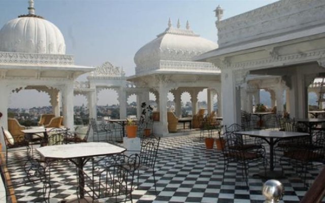 The Moti Mahal Hotel