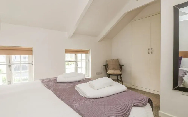 Elfin Cottage