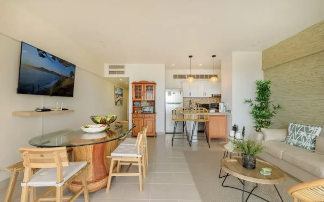 Beachfront Condo in Juan Dolio Sleeps 6