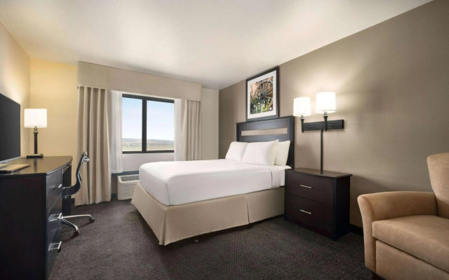 Holiday Inn Calais by IHG