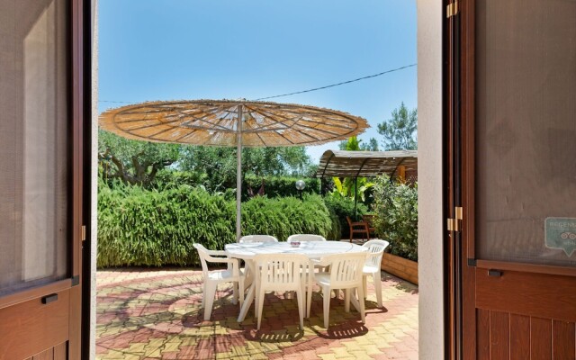 Charming Holiday Home in Sciacca With Swimming Pool