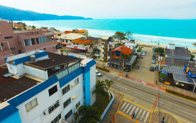 202 Apartamento com vista em Bombas