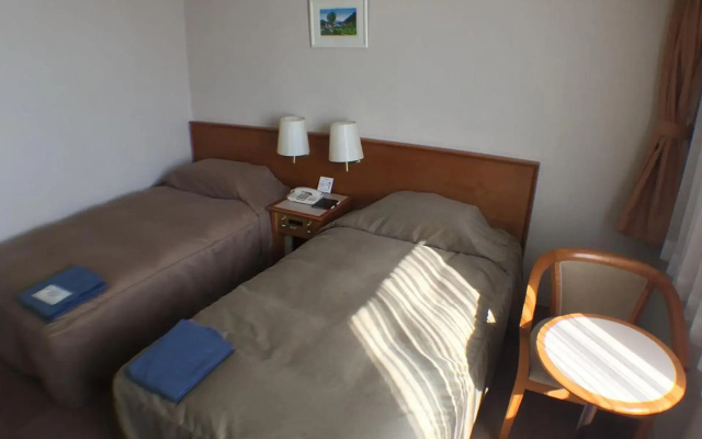 Hotel Okhotsk Palace
