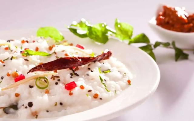 Samrudhi Residency by OYO Rooms