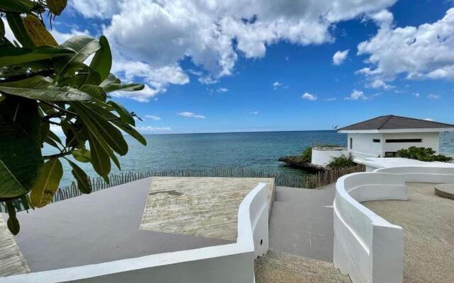 Cebu R Resort Tabuelan