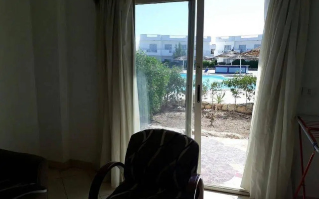 Carlton Luxury Resort
